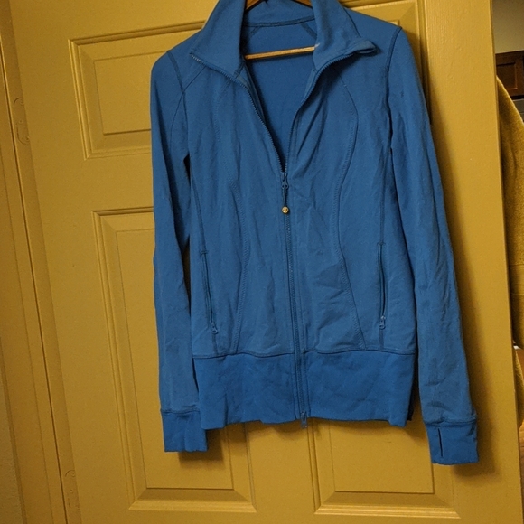 Lululemon Electric blue (8) - Picture 3 of 3